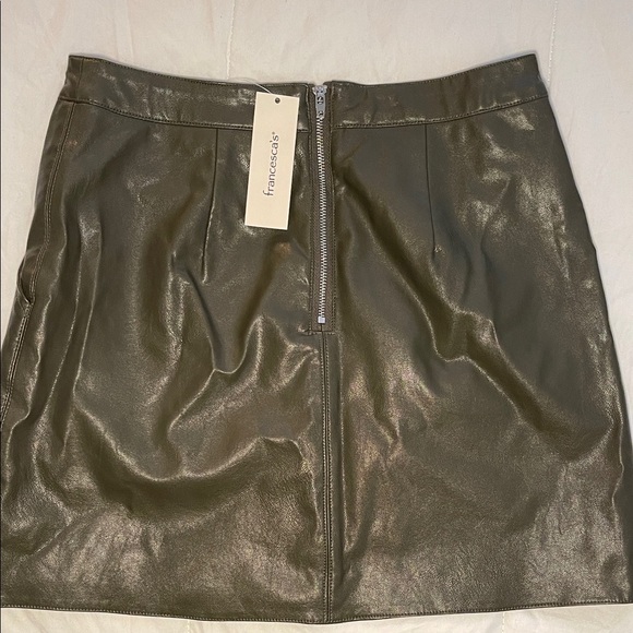 June & Ivy Faux Leather Skirt in drab green - Picture 3 of 4